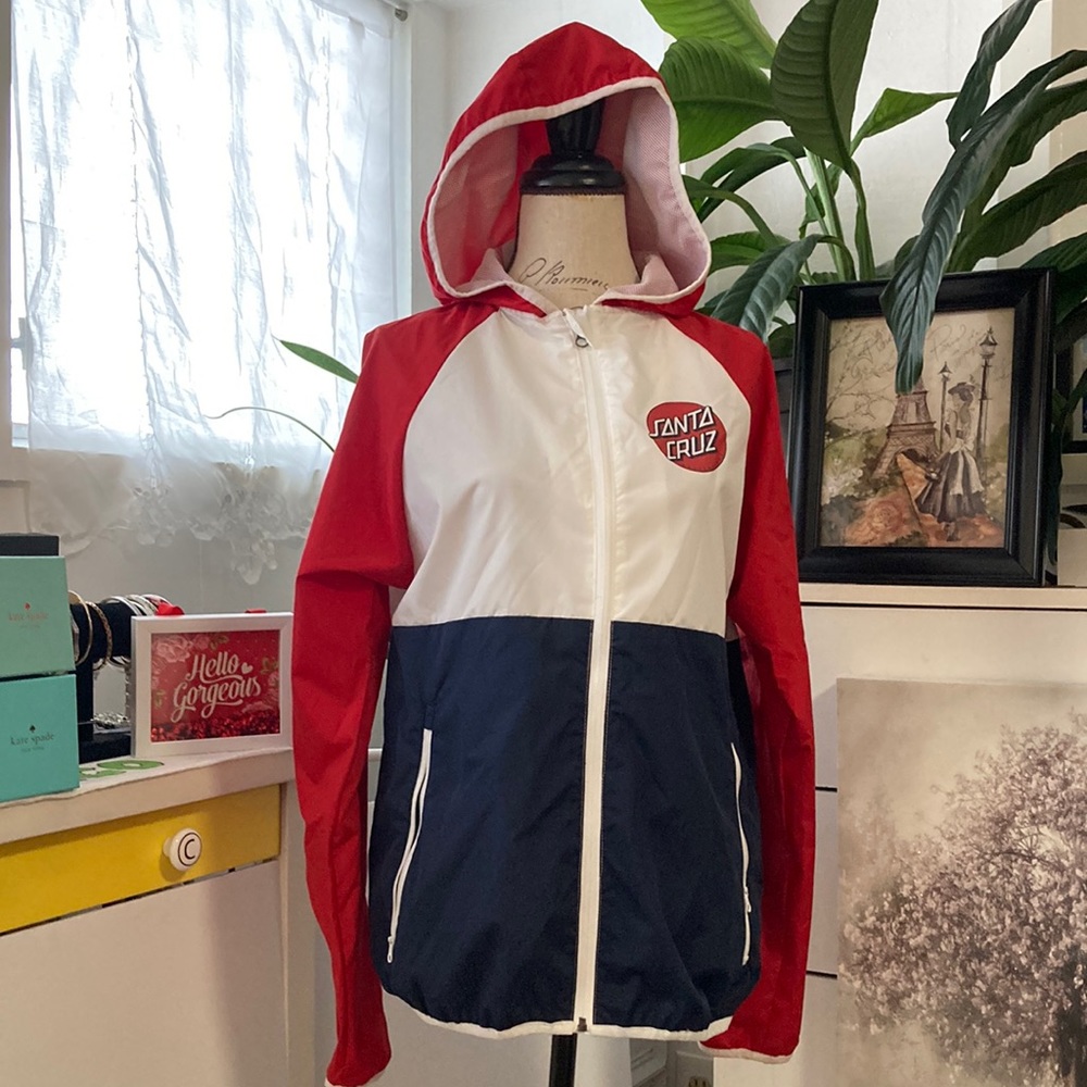 Santa Cruz | red, white, blue windbreaker with hood.
